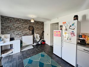 Kitchen Diner- click for photo gallery